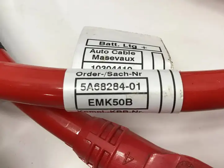BMW i4 (2021 - ) 5A68284 Плюсовой провод аккумулятора — фото 2