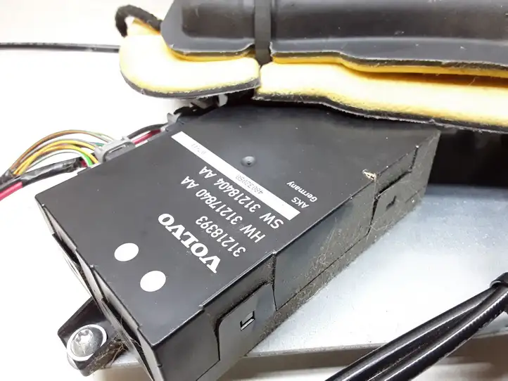 Volvo V70 (2007 - 2013)  31218393 Комплект гидравлики багажника