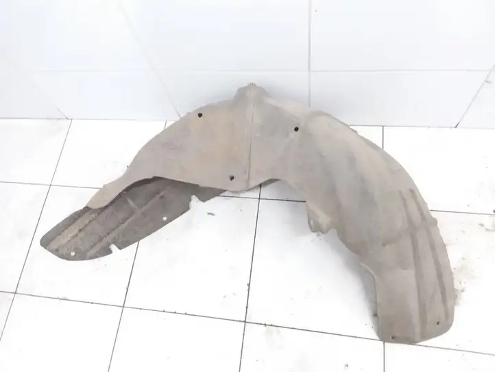 Ford Focus (2005 - 2008)  4M51N278B51AE Задний подкрылок