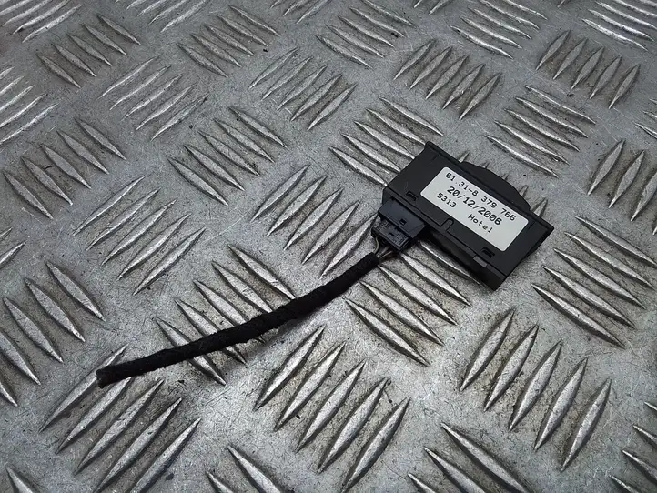 BMW 7 E65 E66 (2001 - 2008) 8379766 Кнопка открытия задней двери — фото 3
