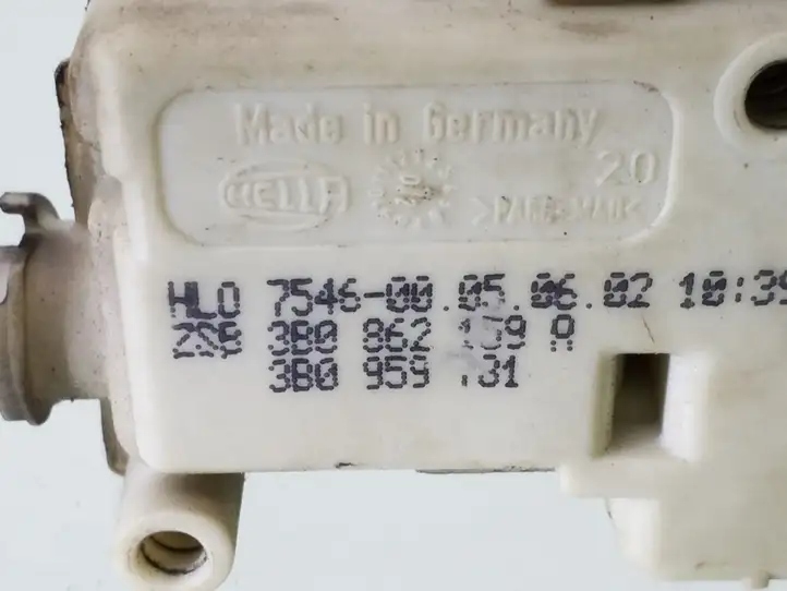 Audi A6 S6 C5 4B (2001 - 2004) 3B0862159A Актуатор замка задней двери — фото 3