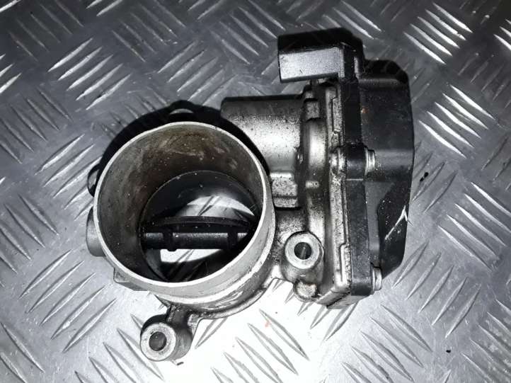 03L128063D Audi A4 S4 B8 8K Droselinė sklendė