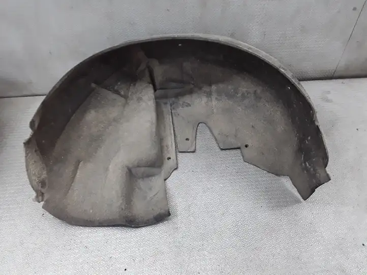 Audi A6 (2001 - 2004)   Задний подкрылок