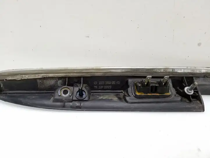 Mercedes-Benz R W251 (2005 - 2013) 2517400593 Подсветка номера — фото 9