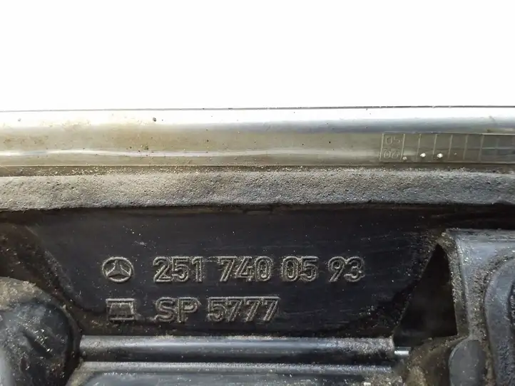 Mercedes-Benz R W251 (2005 - 2013) 2517400593 Подсветка номера — фото 12