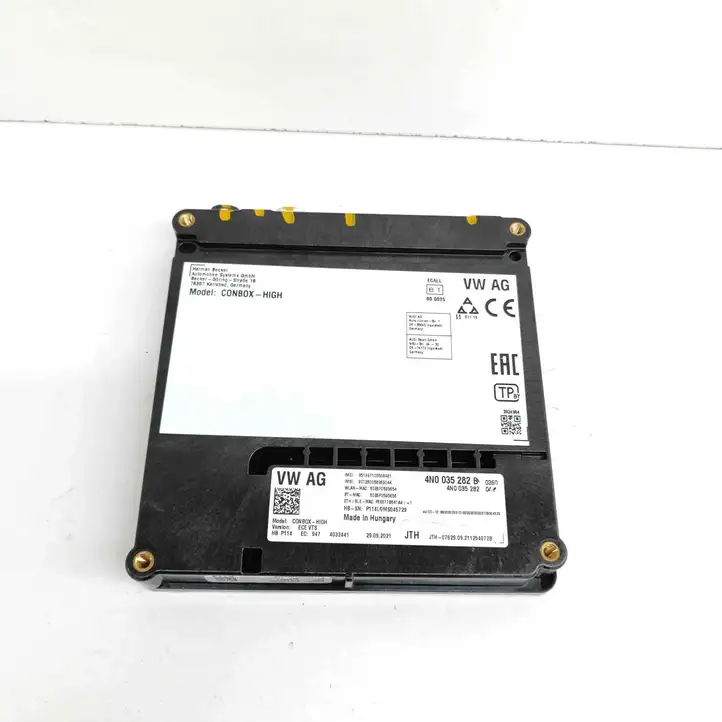 Porsche Taycan 9J1 (2019 - ) 4N0035282 Блок GSM — фото 1