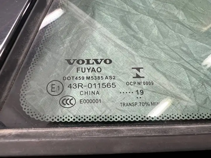 Volvo S60 (2018 - ) 31442964 Форточка двери — фото 2