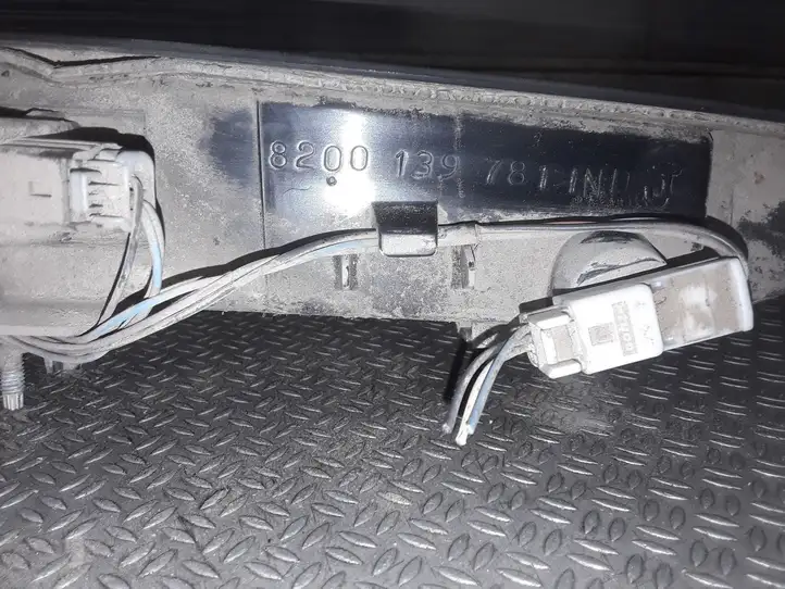 Renault Scenic II - Grand scenic II (2003 - 2006) 8200139781 Подсветка номера — фото 2