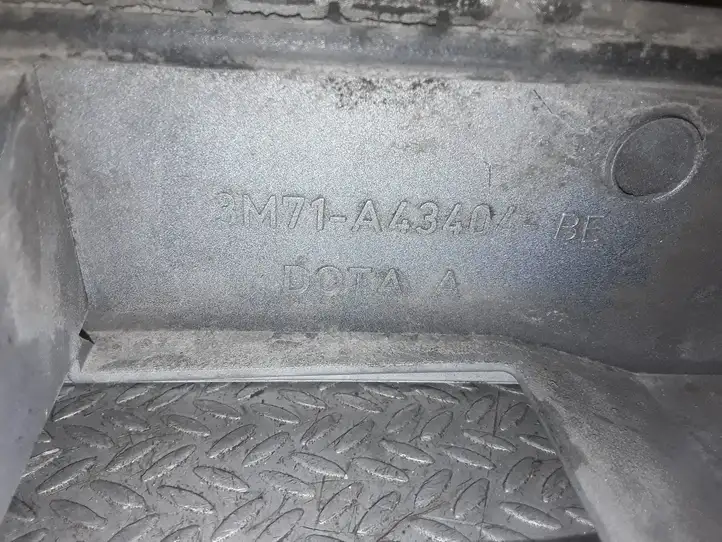 Mazda 2 (2003 - 2007) 3M71A43404 Подсветка номера — фото 3