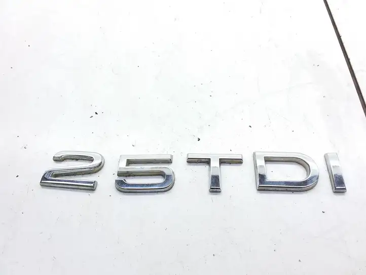 Audi A6 S6 C5 4B (2001 - 2004) Эмблема производителя — фото 1