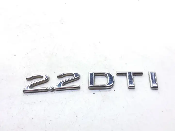 Opel Omega B2 (1999 - 2004) Эмблема производителя — фото 1
