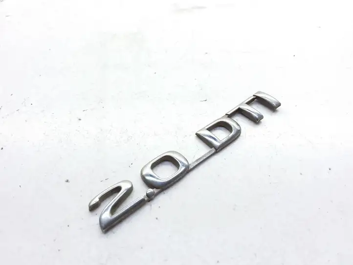 Opel Zafira A (1999 - 2003) Эмблема производителя — фото 2