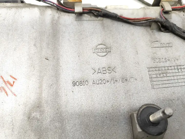 Nissan Primera (2001 - 2008) 90810AU20 Подсветка номера — фото 3