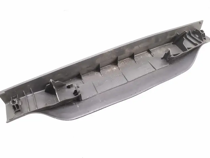 Ford Focus (2005 - 2008) 4M51N46404A Обшивка багажника — фото 2