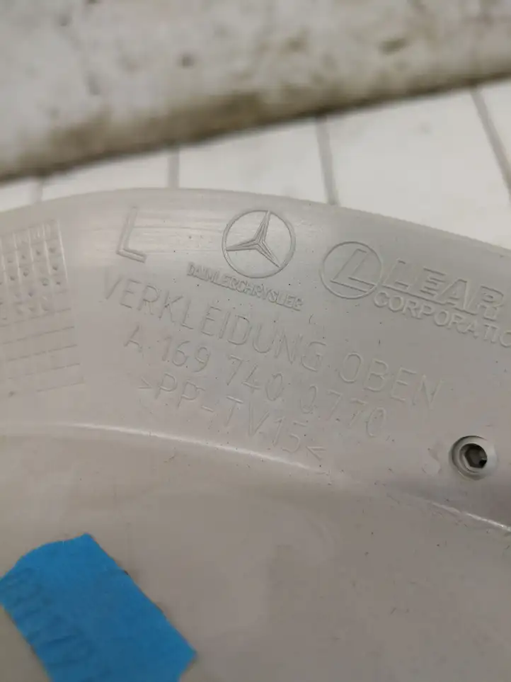 Mercedes-Benz B-class W245 (2005 - 2008) A1697400270 Обшивка багажника — фото 5