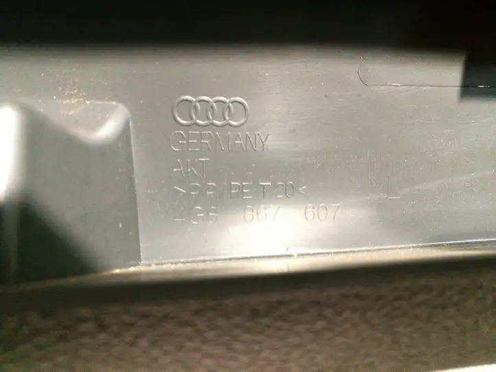Audi A7 S7 4G (2010 - 2014) 4G8867607 Обшивка багажника — фото 6