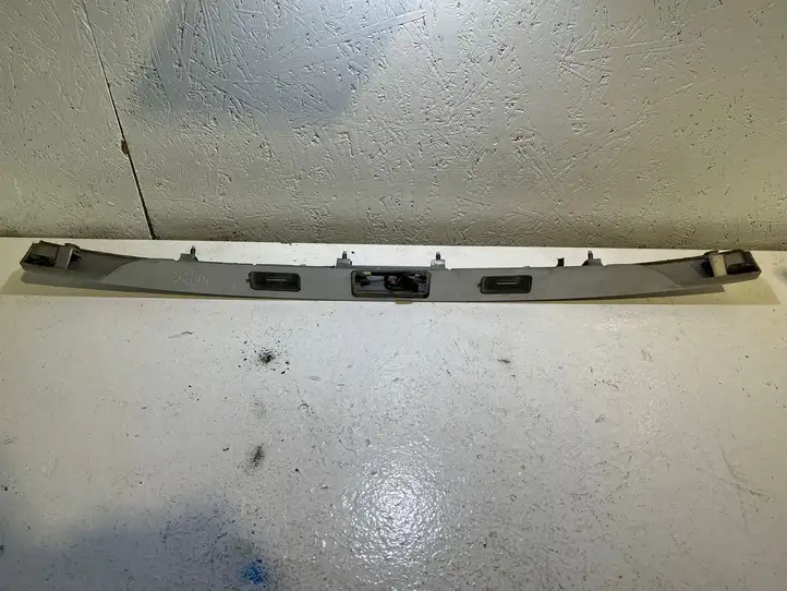 Ford S-MAX (2006 - 2010) 6M21R43400A Подсветка номера — фото 1