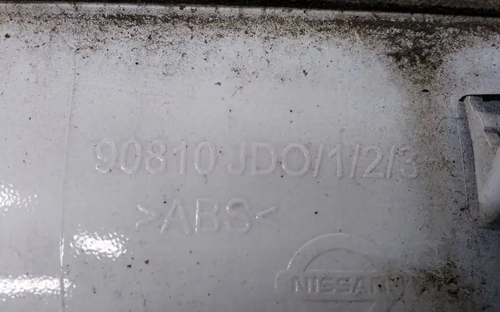 Nissan Qashqai (2010 - 2013) 90810JD0 Подсветка номера — фото 7