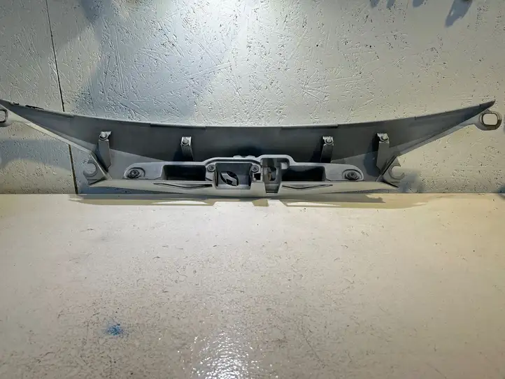 Toyota RAV 4 (XA40) (2012 - 2018) 7683942030 Подсветка номера — фото 2