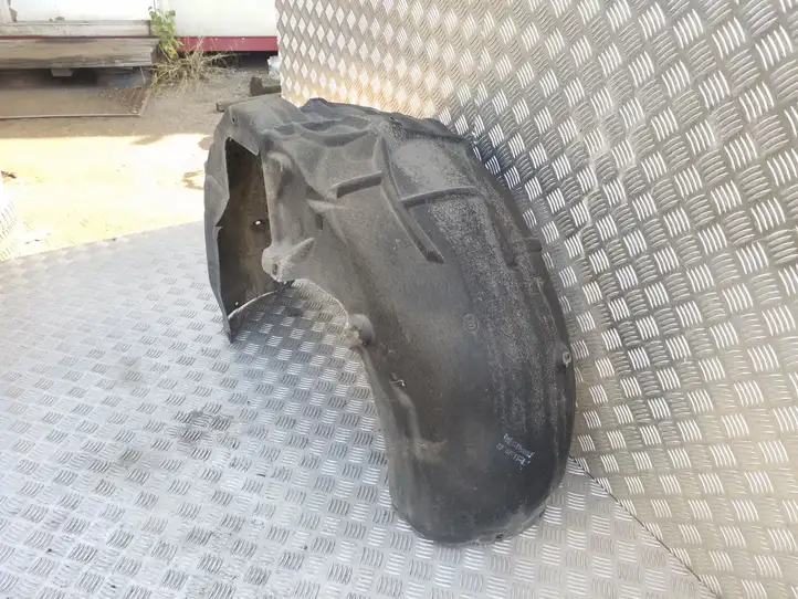 Tesla Model 3 (2017 - 2023)  108158300D Задний подкрылок