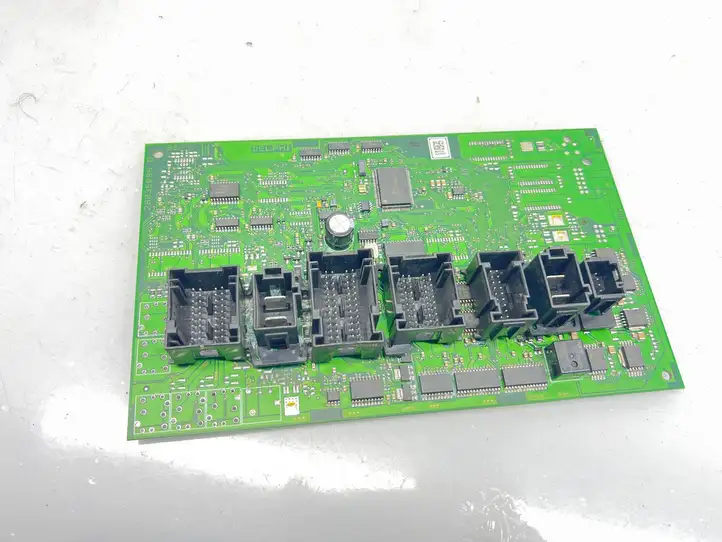 Mercedes-Benz ML W164 (2005 - 2011)  A1645409562 Блок управления SAM