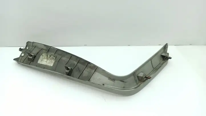 Mercedes-Benz C W204 (2007 - 2014) A2047400171 Обшивка багажника — фото 9