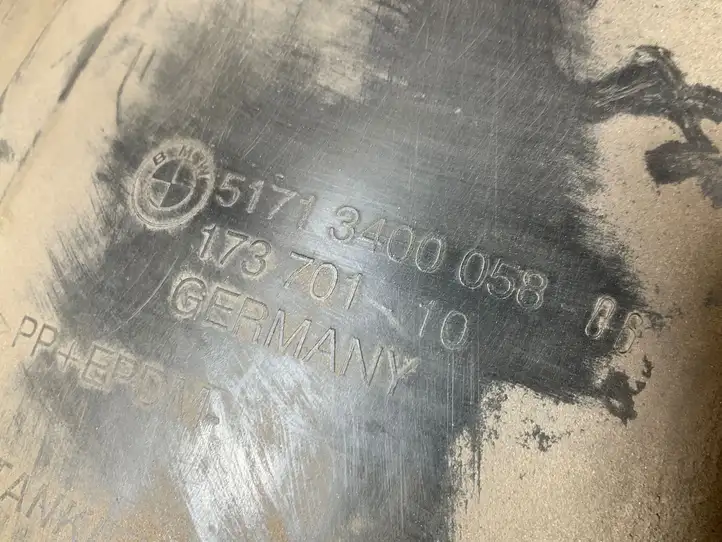 BMW X3 E83 (2003 - 2010)  3400058 Задний подкрылок