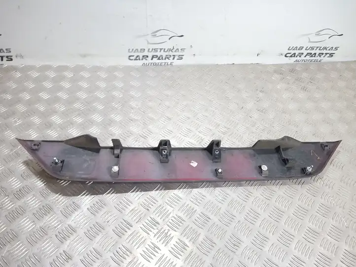 Mitsubishi Outlander (2007 - 2012) 5817A022 Подсветка номера — фото 3