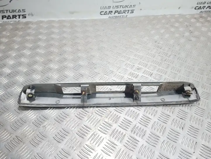 Mazda 2 (2003 - 2007) 3M71A43404BC Подсветка номера — фото 3