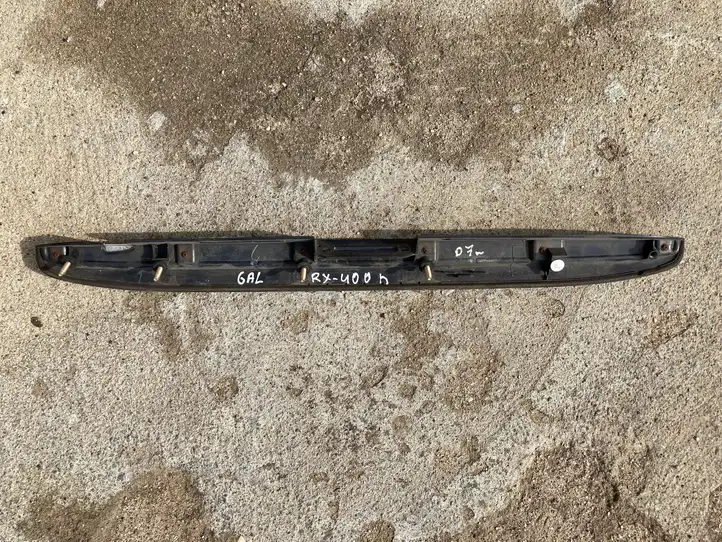 Lexus RX 330 - 350 - 400H (2003 - 2006) 7680148040 Подсветка номера — фото 2
