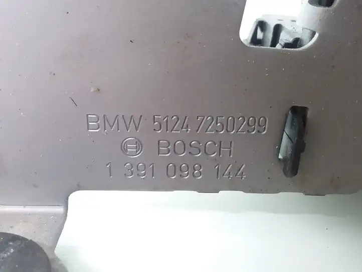 BMW 3 F30 F35 F31 (2012 - 2018) 7308831 Замок заднего стекла — фото 5