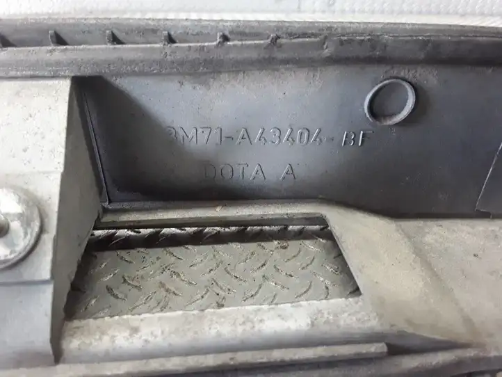 Mazda 2 (2003 - 2007) 3M71A43404 Обшивка багажника — фото 2