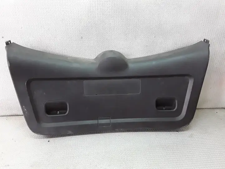 Toyota Corolla Verso AR10 (2004 - 2009) Обшивка багажника — фото 1