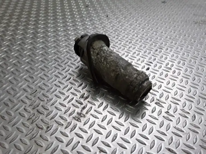 Audi A6 allroad (2000 - 2006)   Замок задней крышки (наружный)