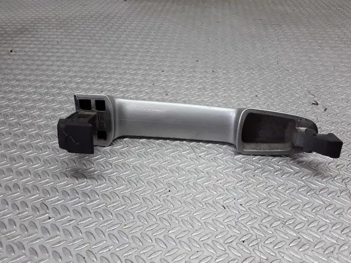 Toyota Yaris (2005 - 2009) Наружная ручка двери — фото 2