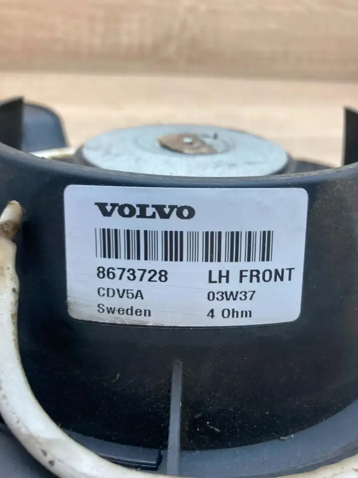 Volvo XC70 (2000 - 2004) 8673728 Динамики передних дверей — фото 5