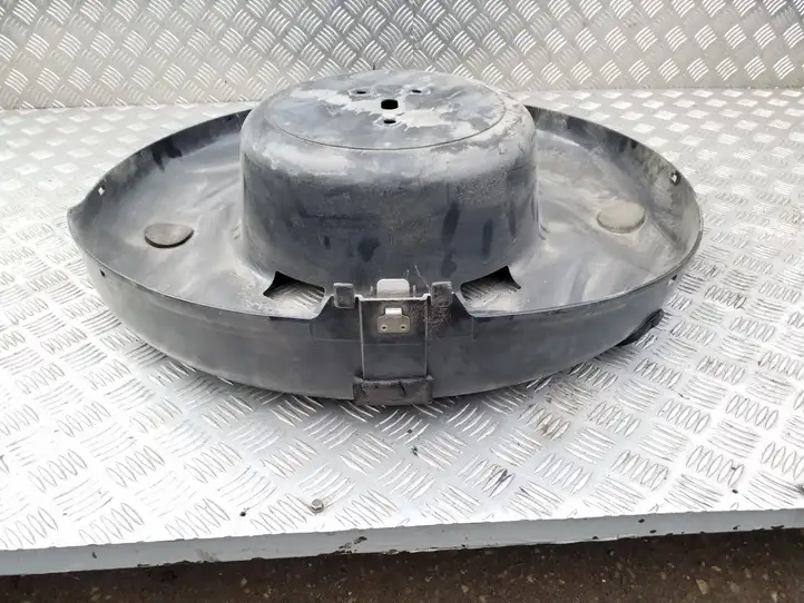 Toyota RAV 4 (XA20) (2000 - 2005) 6477342010 Кронштейн запасного колеса — фото 2