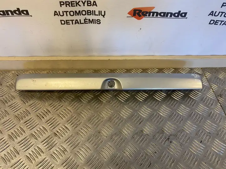 Opel Astra G (1998 - 2004) 90559239 Подсветка номера — фото 2