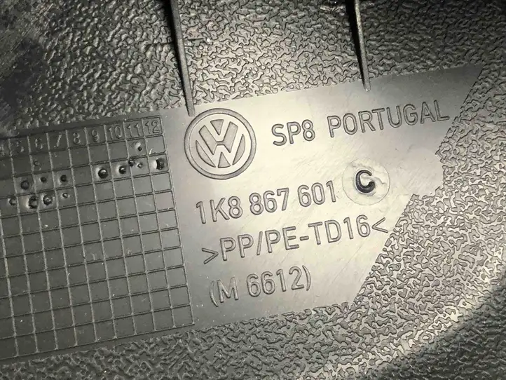Volkswagen Scirocco (2008 - 2014) 1K8867601 Обшивка багажника — фото 3