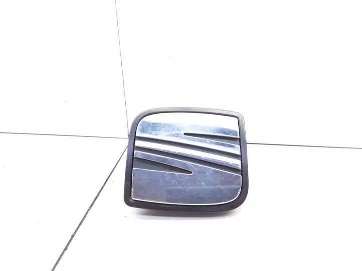 Seat Cordoba (6L) (2002 - 2009) 6L6827565 Ручка крышки багажника — фото 1