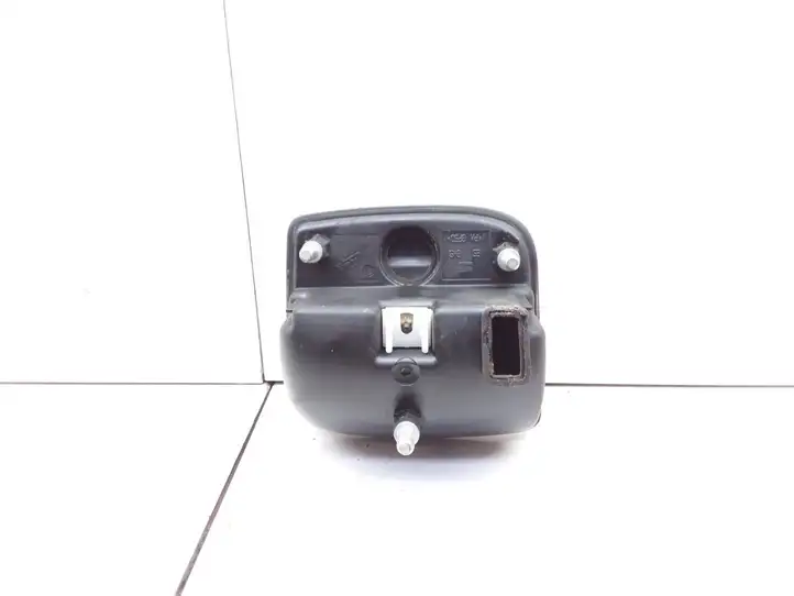 Seat Cordoba (6L) (2002 - 2009) 6L6827565 Ручка крышки багажника — фото 3