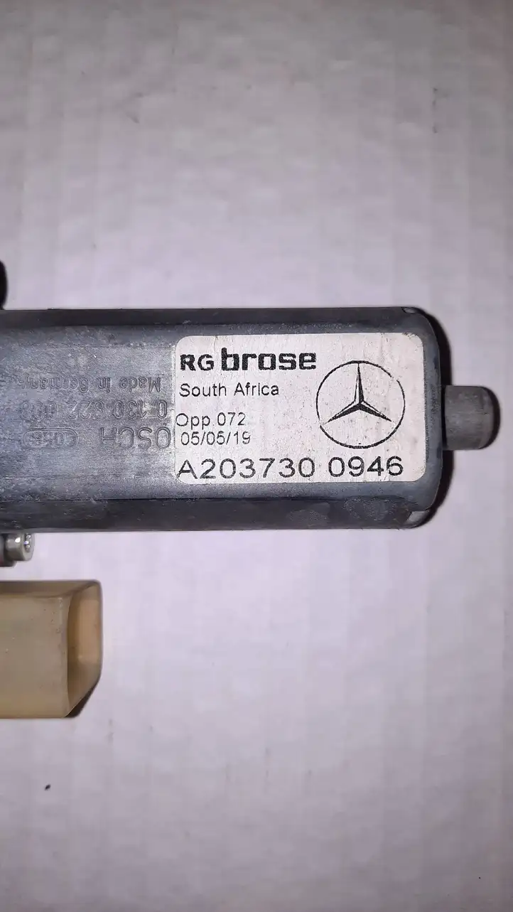 Mercedes-Benz C AMG W203 (2000 - 2007) A2037300946 Стеклоподъемник передней двери (комплект) — фото 4