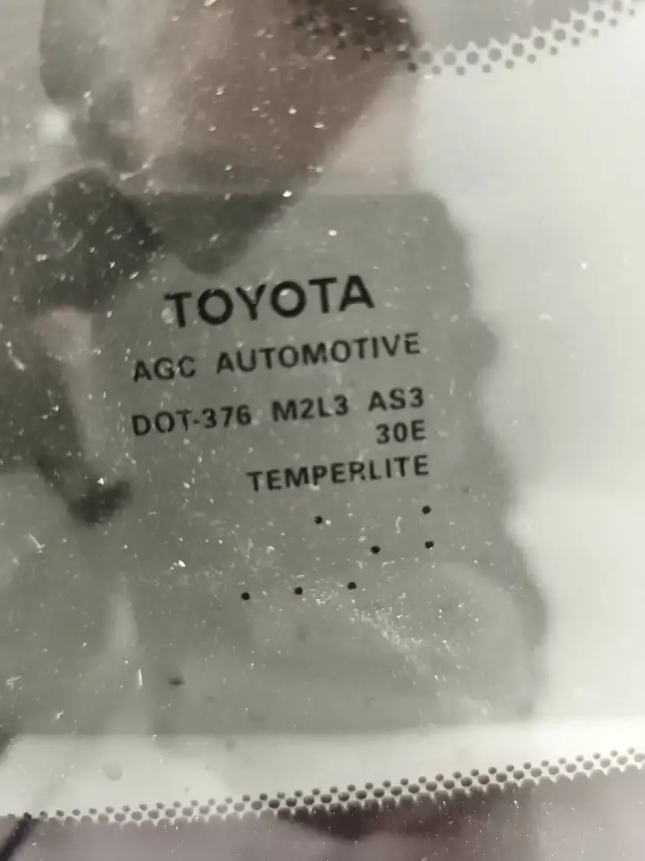 Toyota Sienna XL30 III (2011 - 2020) DOT376M2L3AS3 Заднее боковое стекло — фото 6