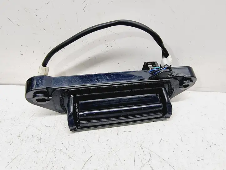 Toyota Avensis Verso (2001 - 2004) 6902344040 Ручка крышки багажника — фото 1