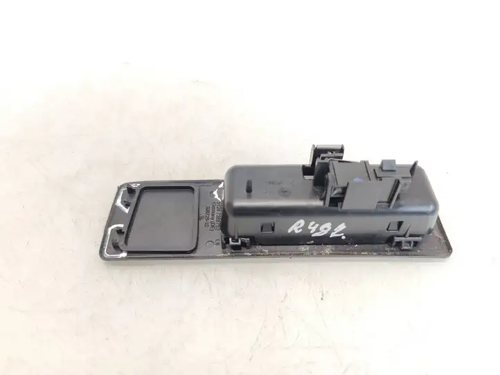 BMW 3 F30 F35 F31 (2012 - 2018) 7368752 Ручка крышки багажника — фото 2