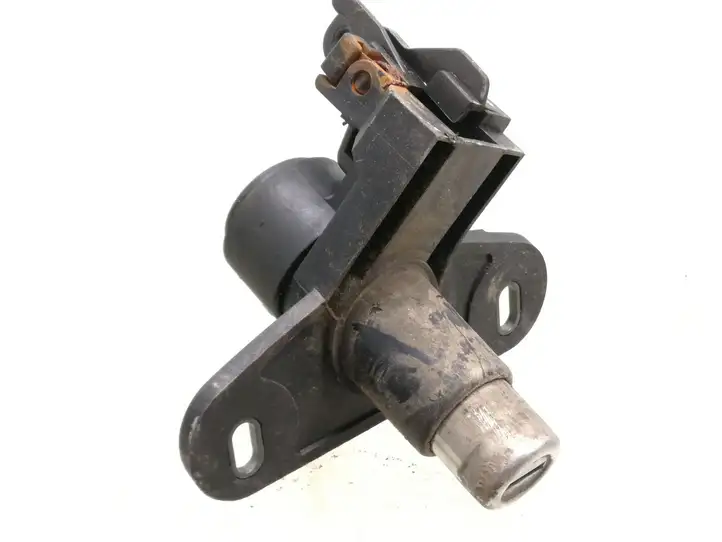 Opel Astra G (1998 - 2004) 791400011 Ручка крышки багажника — фото 1