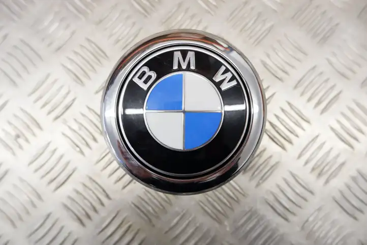 BMW X2 F39 (2018 - 2022) 7248535 Ручка крышки багажника — фото 3