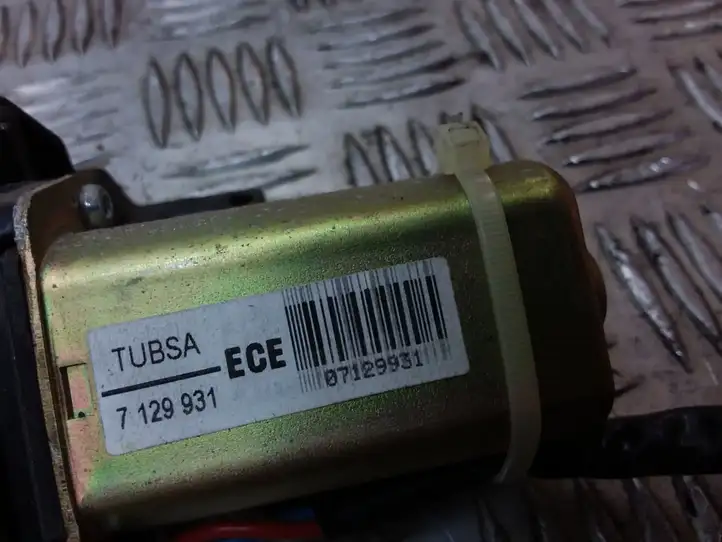 BMW 5 E60 E61 (2004 - 2010) 7129931 Доводчик крышки багажника — фото 5