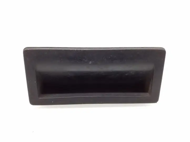 Audi A3/S3 8V (2012 - 2016)  5N0827566T Ручка задней крышки