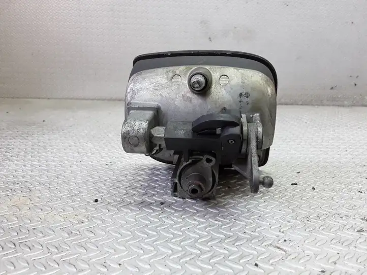 Seat Ibiza III (6L) (2002 - 2008)  6L6827573B Ручка задней крышки